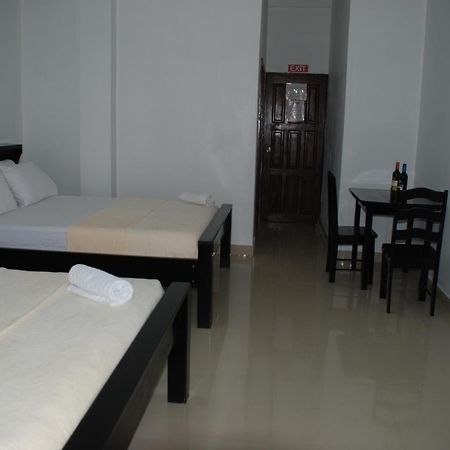 Hotel Coastalbay 2 & Golf Cart Rental San Pedro  Eksteriør billede